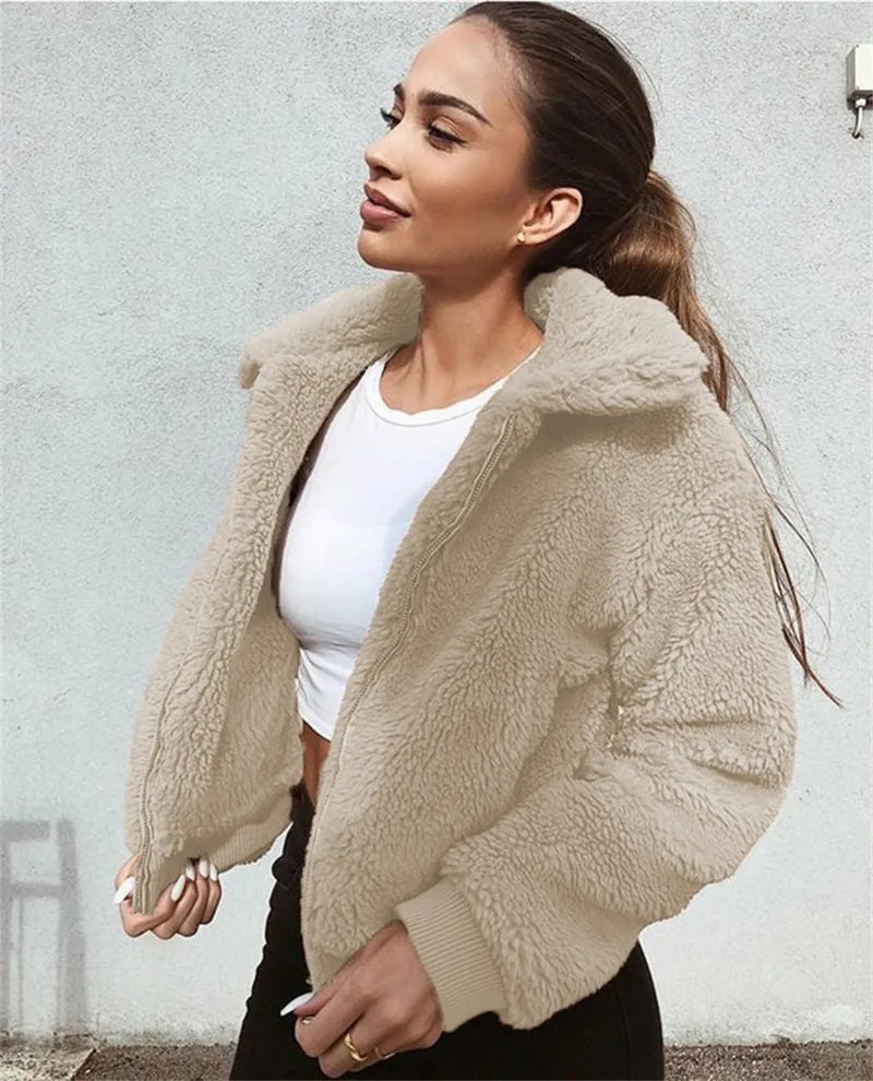 Elegant Bear Teddy Faux Fur Coat Women 2025 Autumn Winter Thick Warm Soft Fleece Jacket Female Pocket Zipper Coat Veste Femme