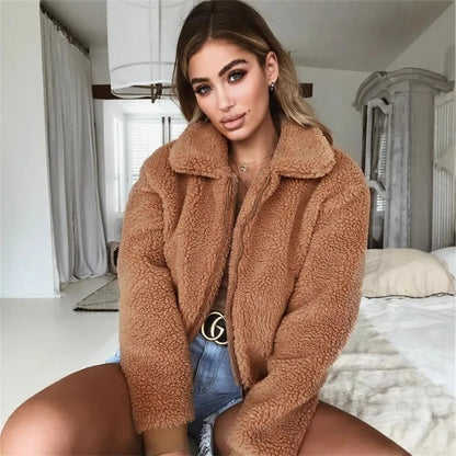 Elegant Bear Teddy Faux Fur Coat Women 2025 Autumn Winter Thick Warm Soft Fleece Jacket Female Pocket Zipper Coat Veste Femme